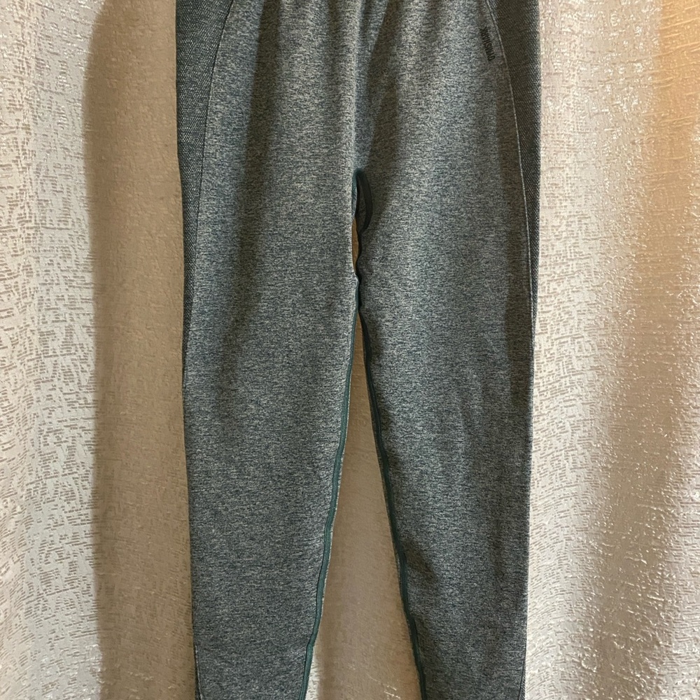 GYMSHARK Green leggings